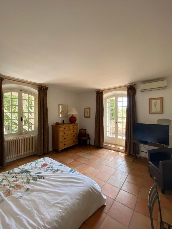 Villa Provencale Familiale Avec Piscine Grimaud Extérieur photo